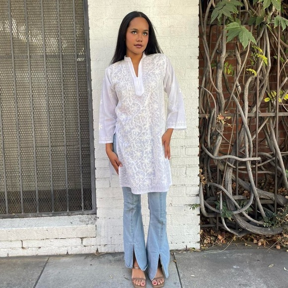 White embroidered long sleeve tunic blouse / fits size s-m / cottagecore - Picture 1 of 6